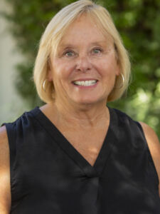 Photo of Kathy DeMoor Photo of Kathy DeMoor